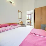 Olea Apartament *